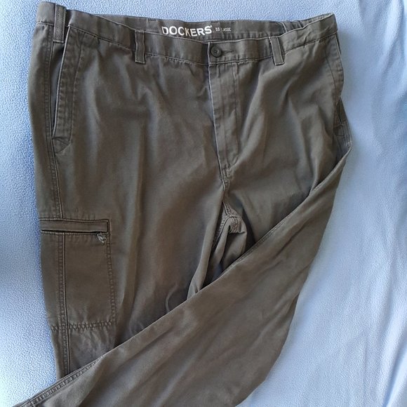 Dockers Pants Size 48w X 34l Dockers D3 Classic Olive Cargo Pants